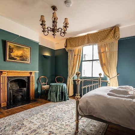 Blue Bliss - Sumptuous, Period Apartment Chagford Esterno foto