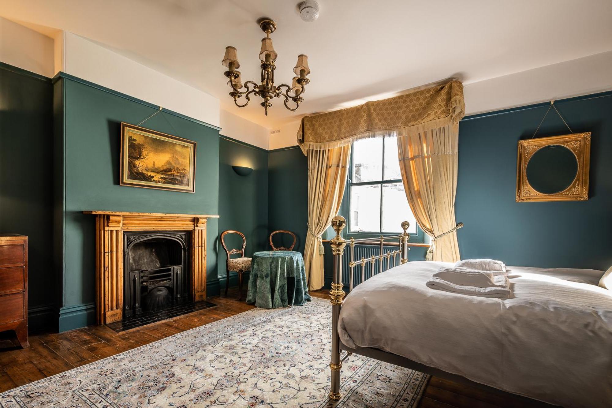 Blue Bliss - Sumptuous, Period Apartment Chagford Esterno foto